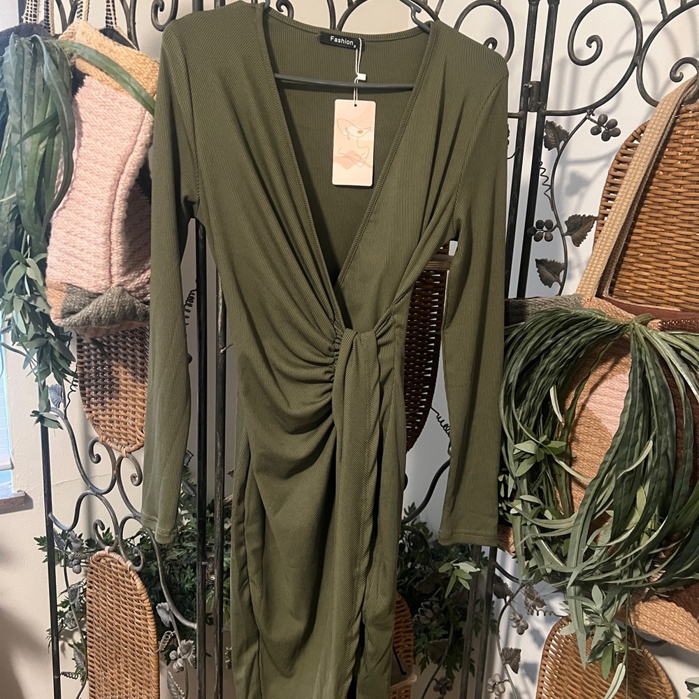 NWT Wrap Dress/Olive Green/Small